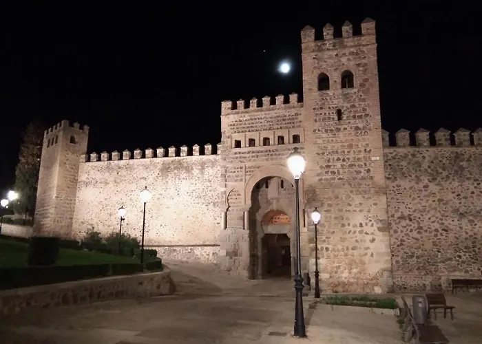 Puerta Del Vado Alto